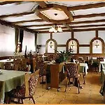 Zur Krone Hotel 3*