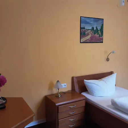 Zur Krone Odenwald-sterne-hotel 3*