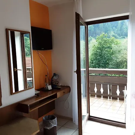 Zur Krone Odenwald-sterne-hotel