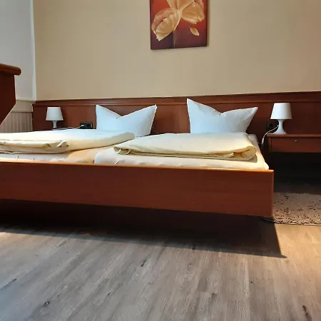 Zur Krone Odenwald-sterne-hotel