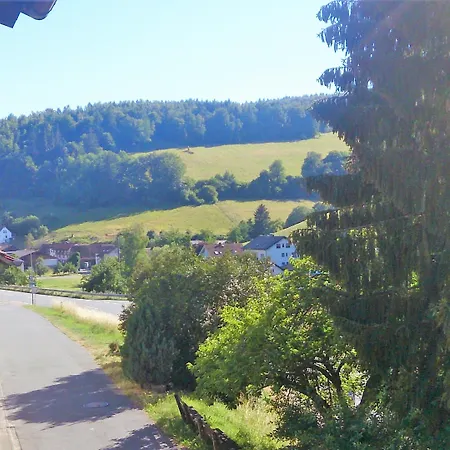 Zur Krone Odenwald-sterne-hotel